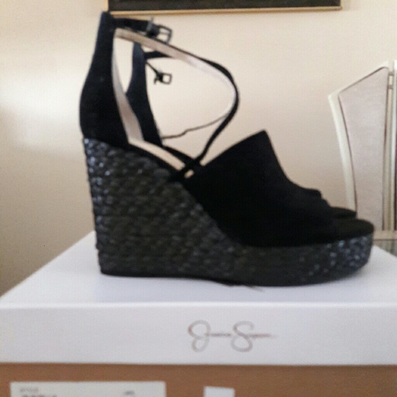Platform  Jessica Simpson - Picture 2 of 6